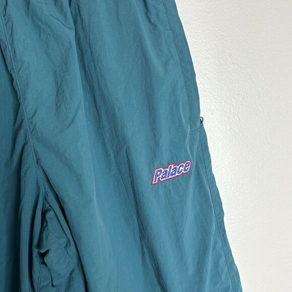 Palace skateboard men’s nylon baggies shell bottoms in green size small - Picture 4 of 11